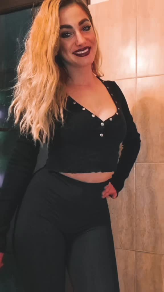 @👑Meri Meri123👑