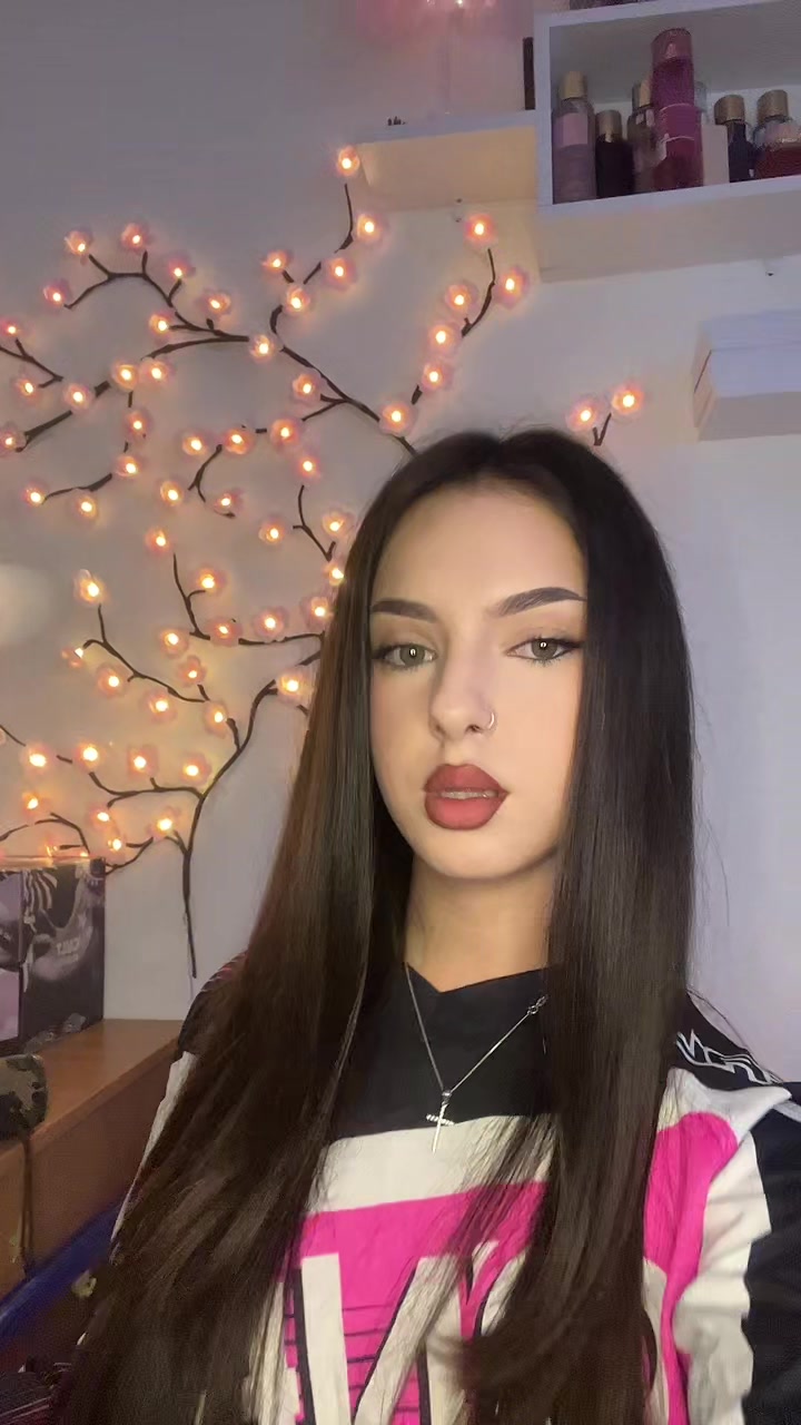 @𝐬𝐨𝐫𝐢𝐧𝐚🕷