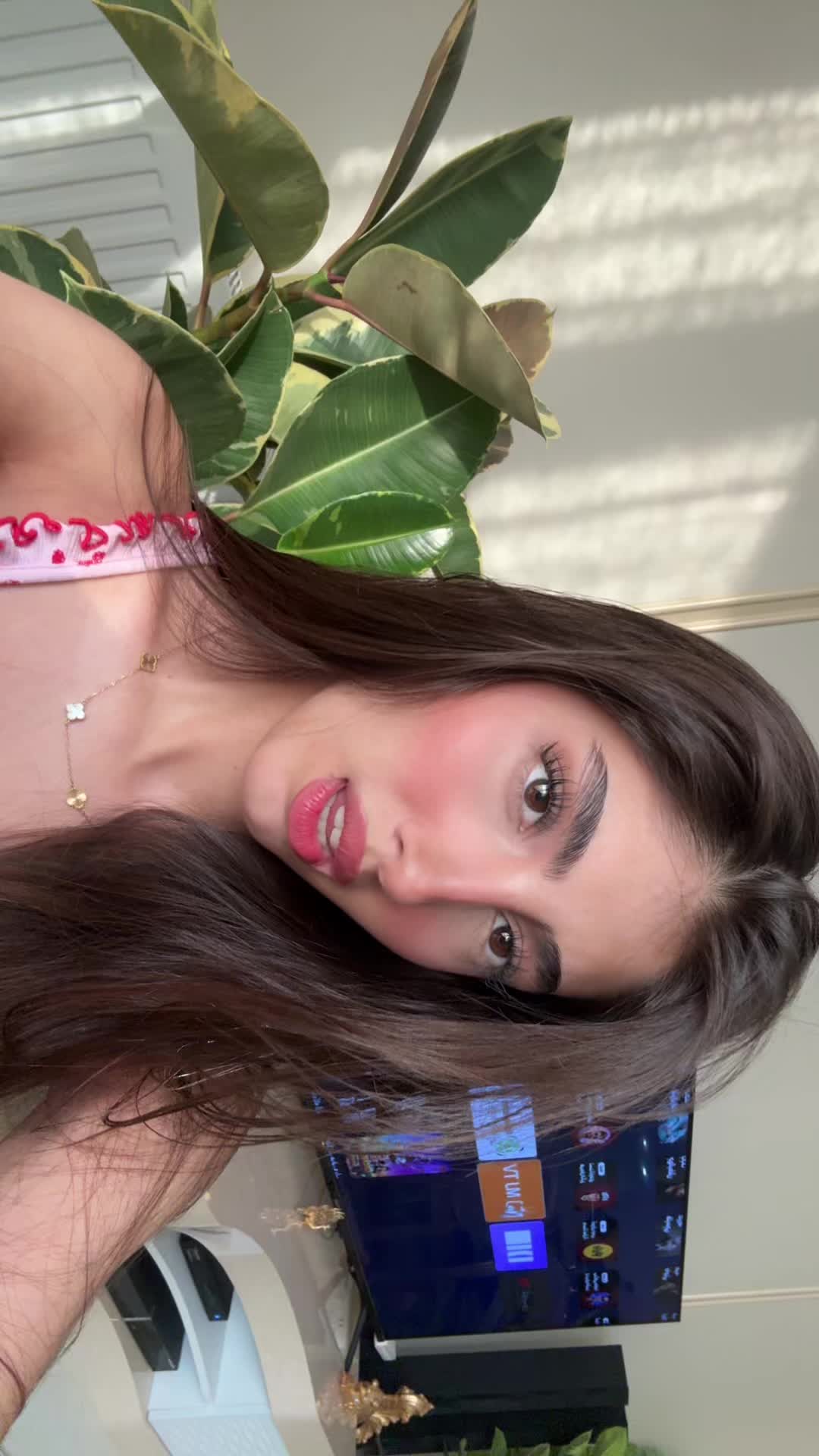 @itzmarynaa