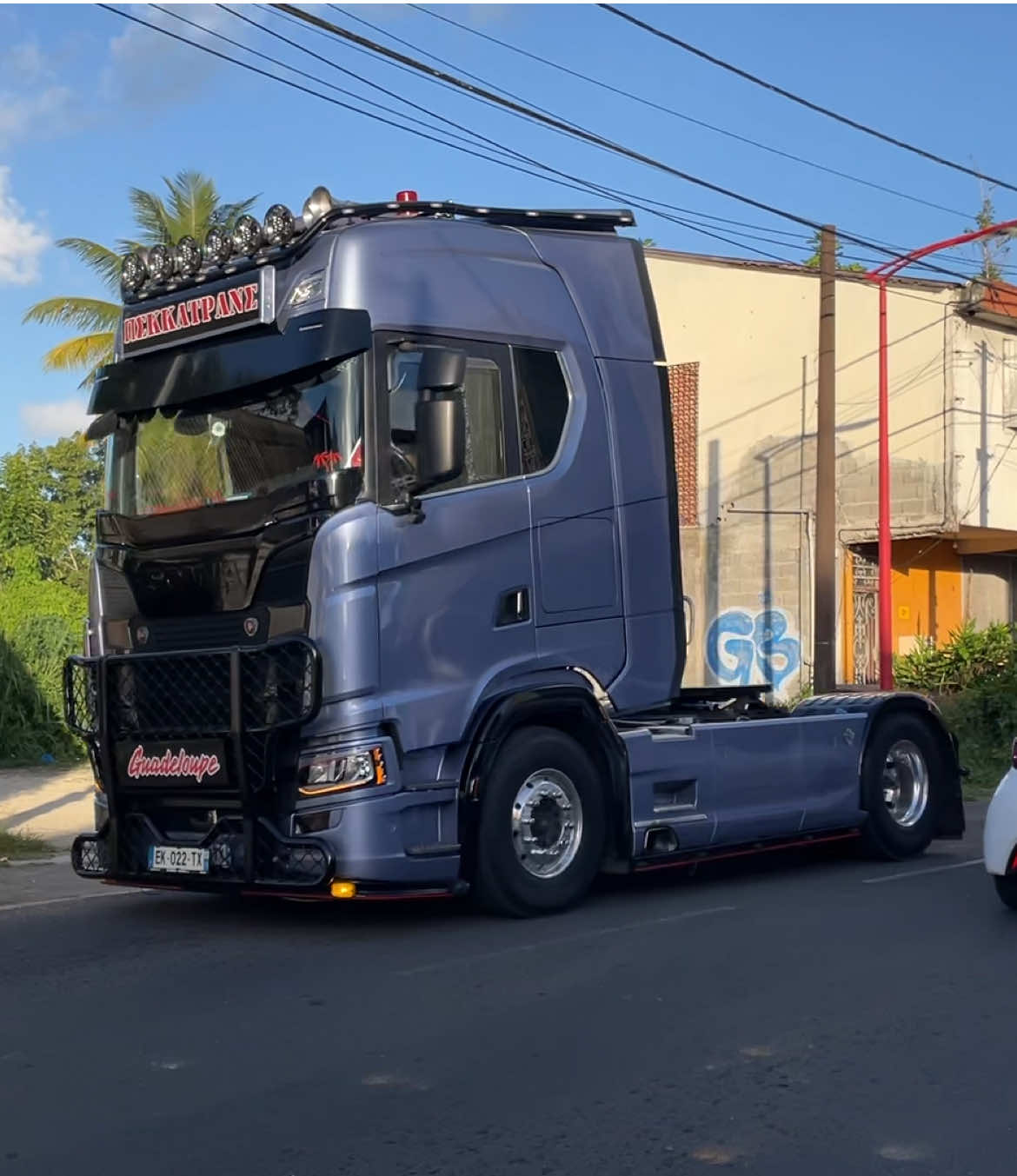 @trucks.gwada