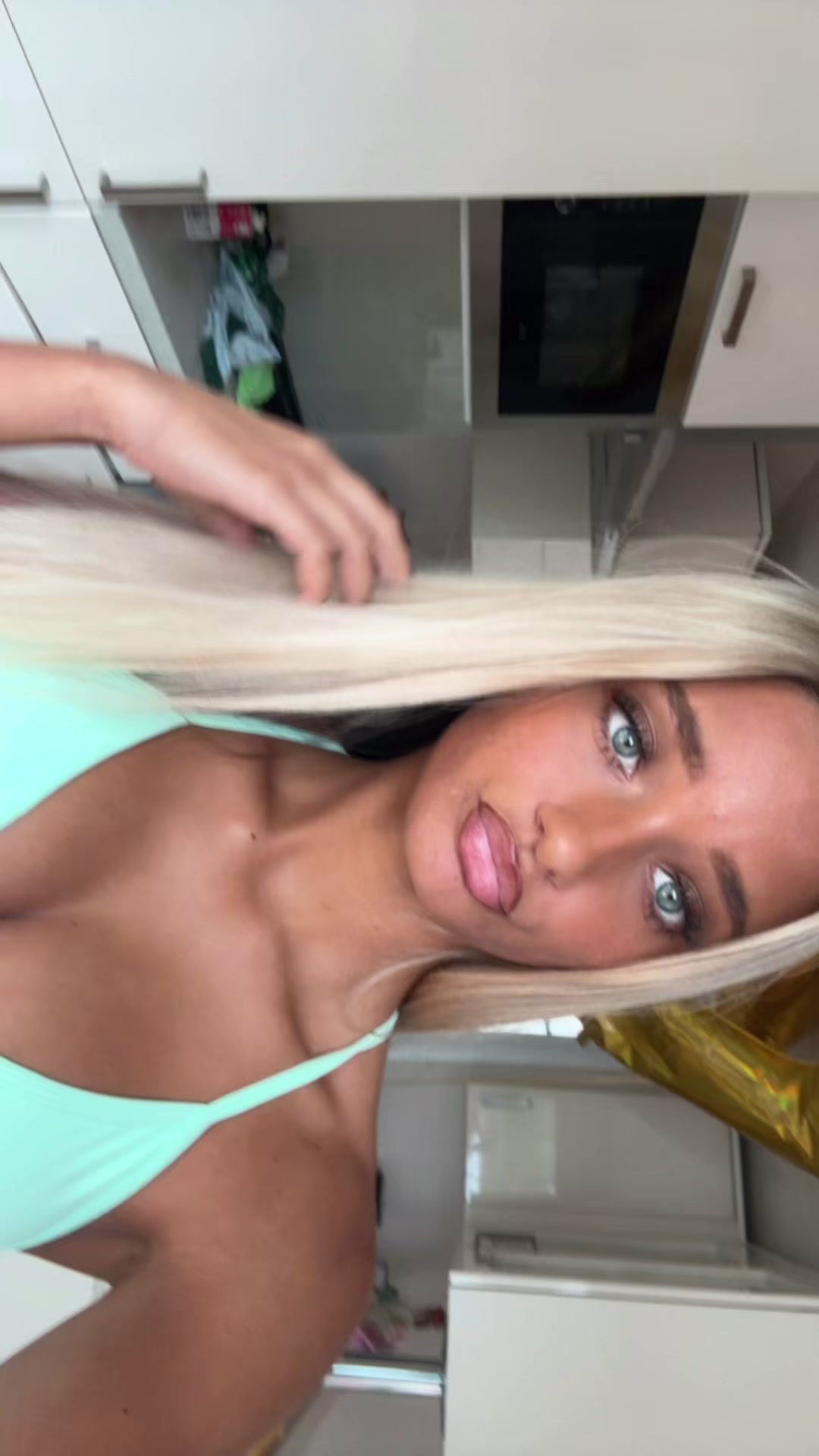 @𝐛𝐞𝐭𝐬𝐲