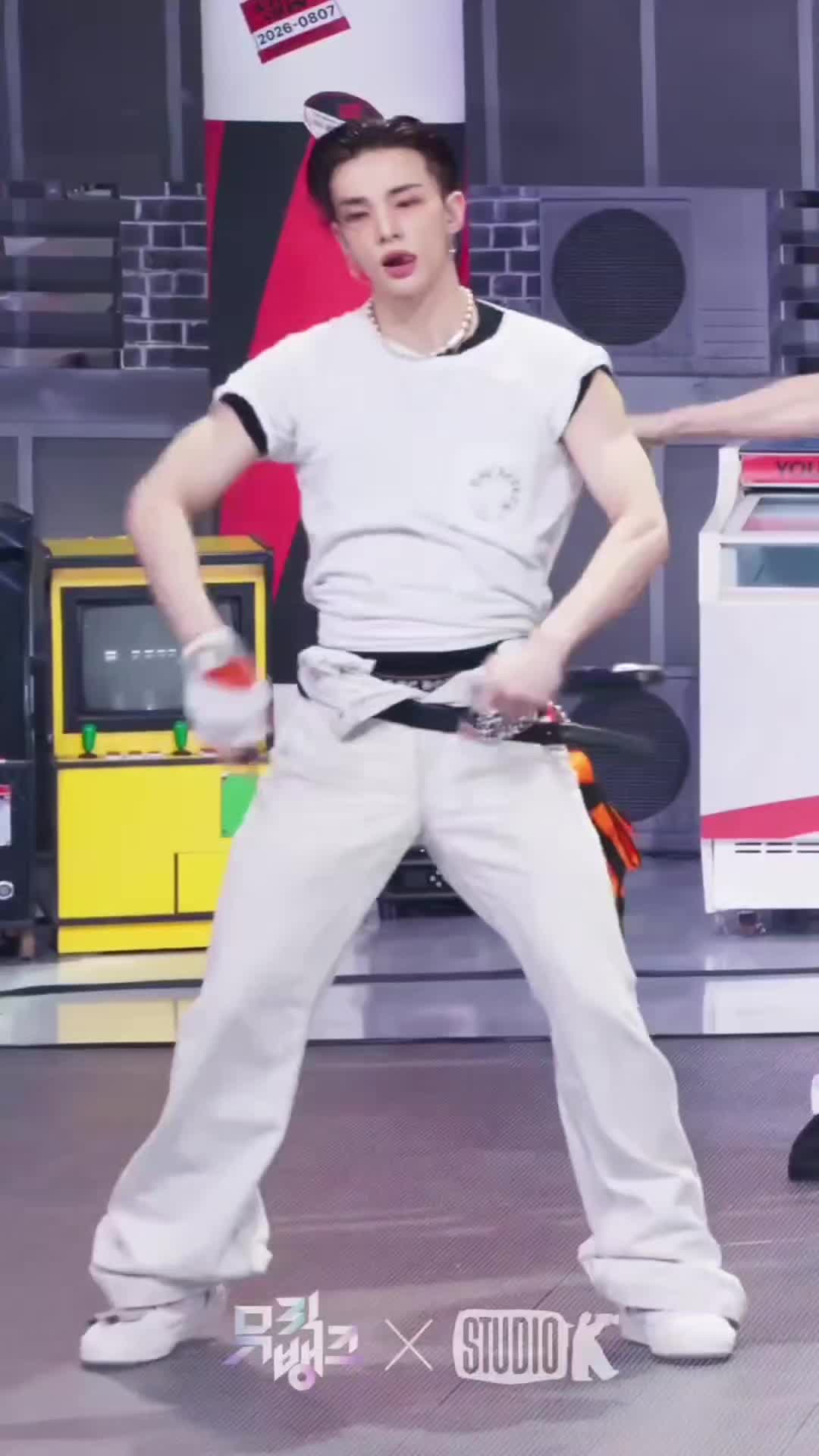 @โ
JINIRET โ