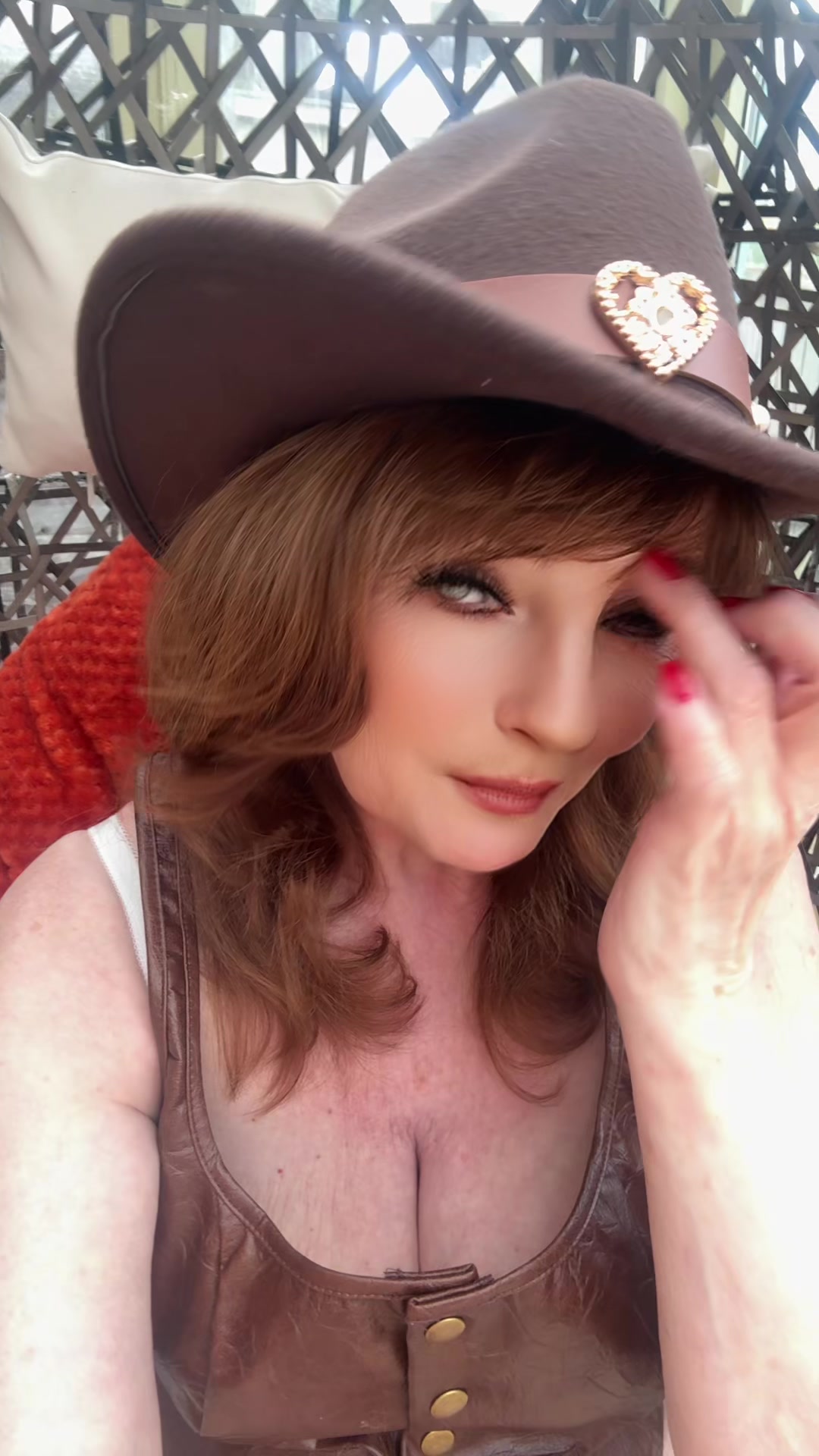 @Lady Ava The Glam Gilf