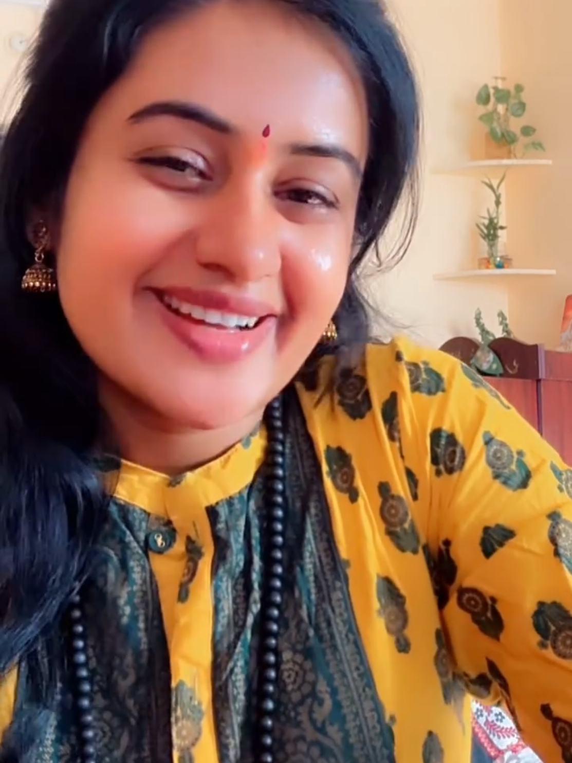 @vinothini