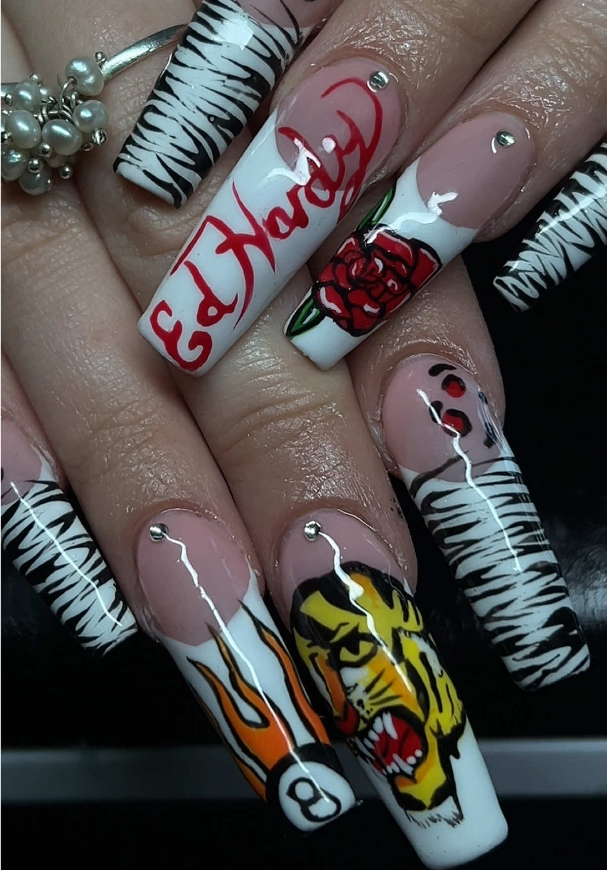@Em - Memento Beauty🗡️