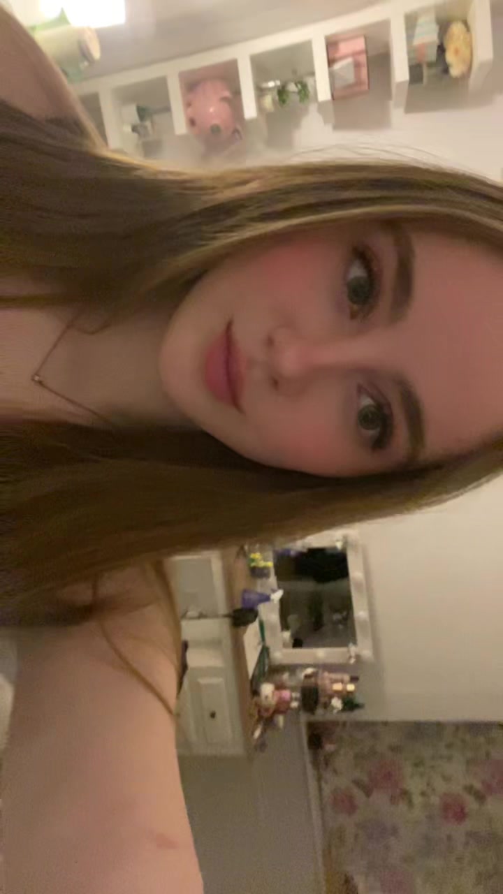 @Roseꨄ︎