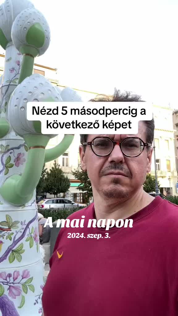 @Játssz velem naponta