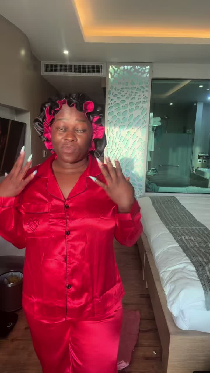 @ladyparis1
