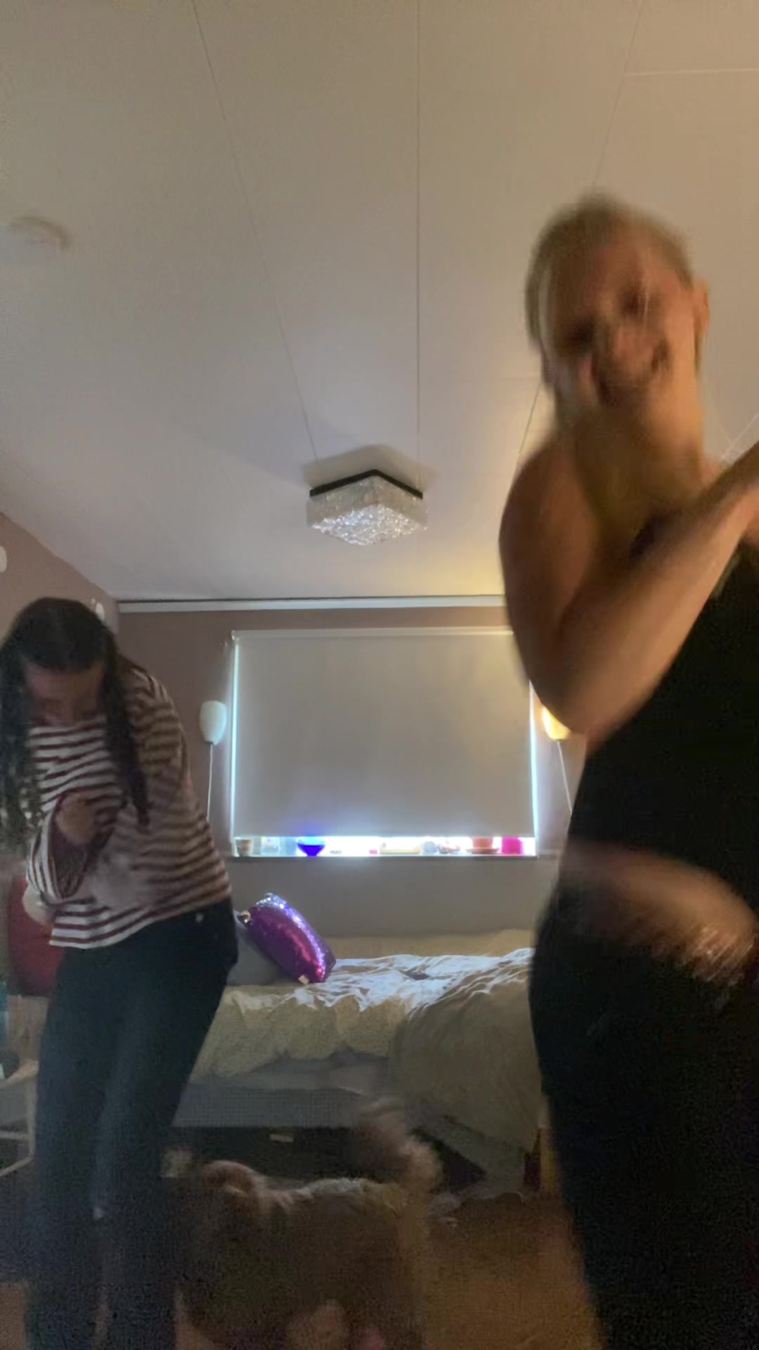 @Ellaspammm
