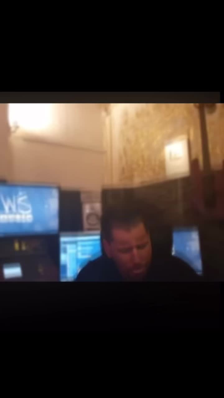 @DENIS KADRIĆ🎙️