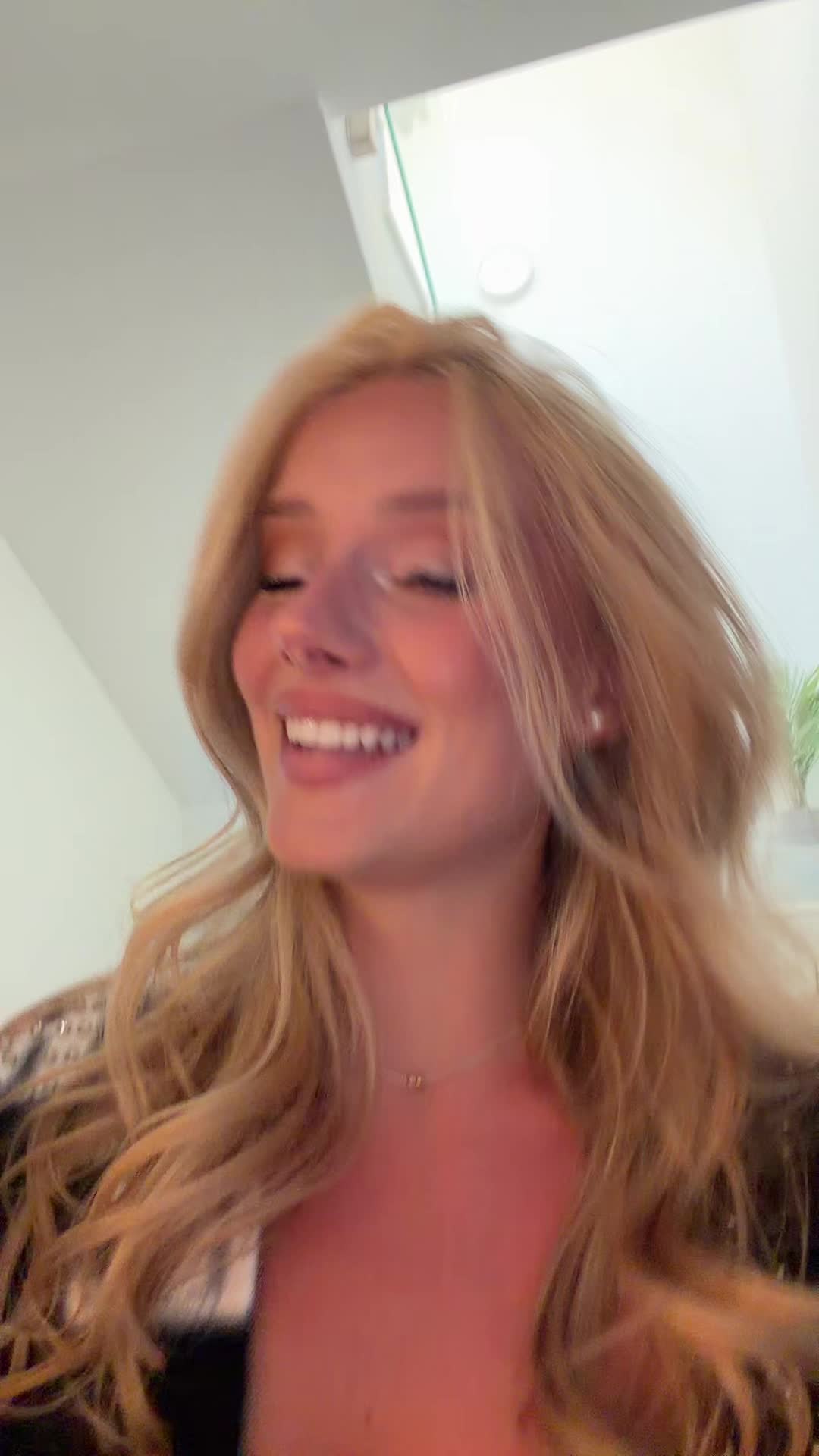 @LIA SIKORA