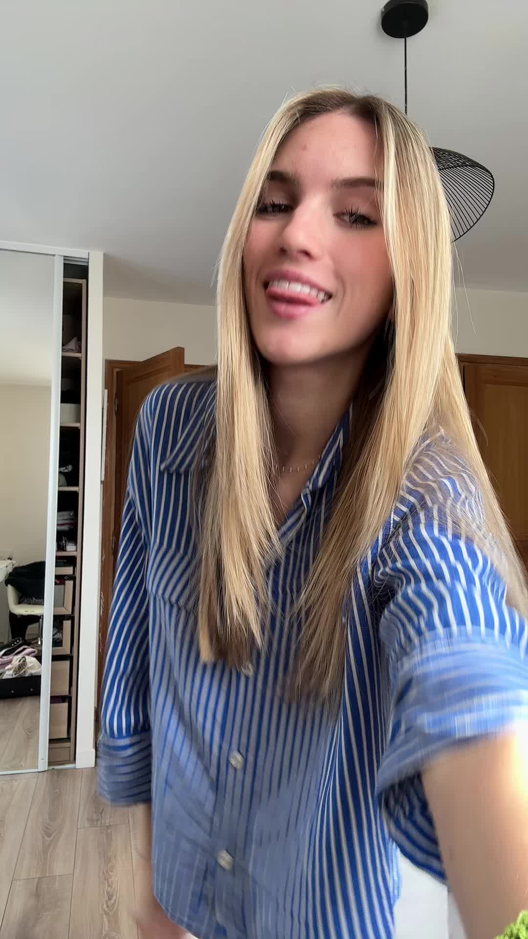 @julie 💛