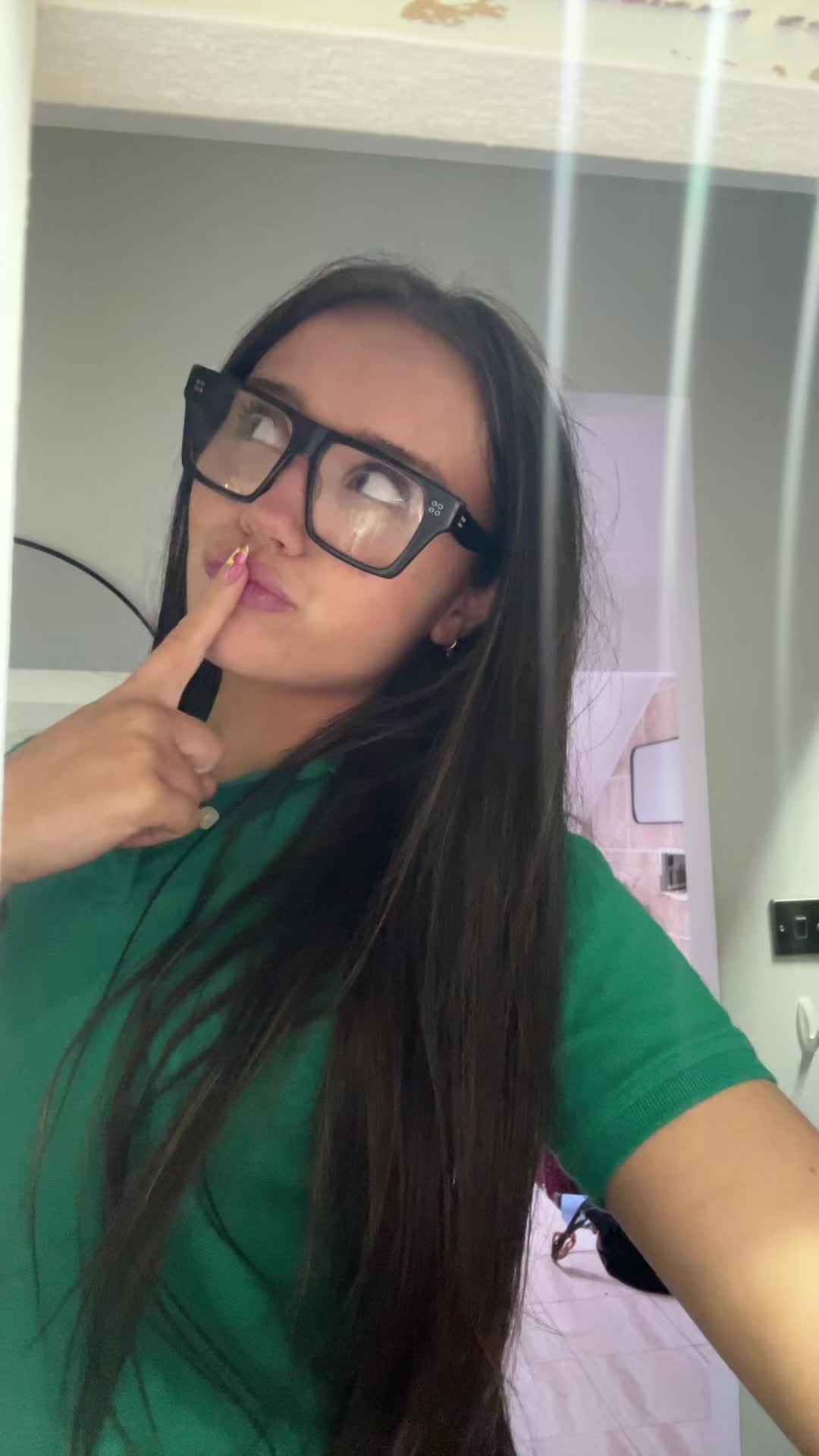 @sexymysterious lady
