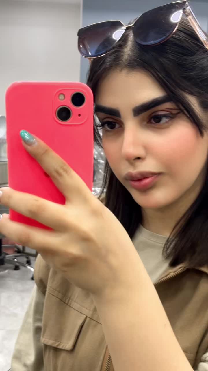 @Mobina