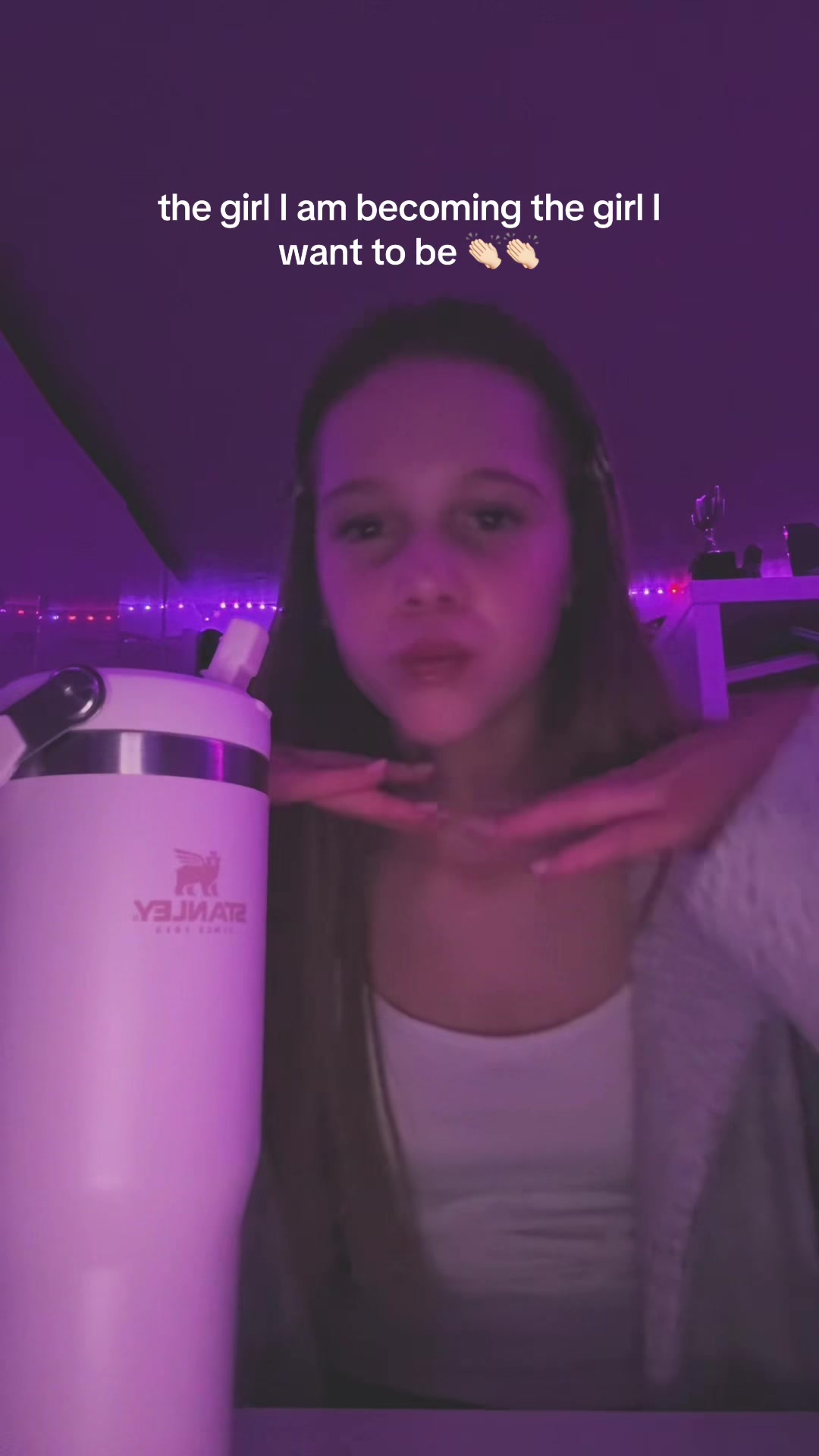 @𝐸𝓈𝓂𝑒🍸