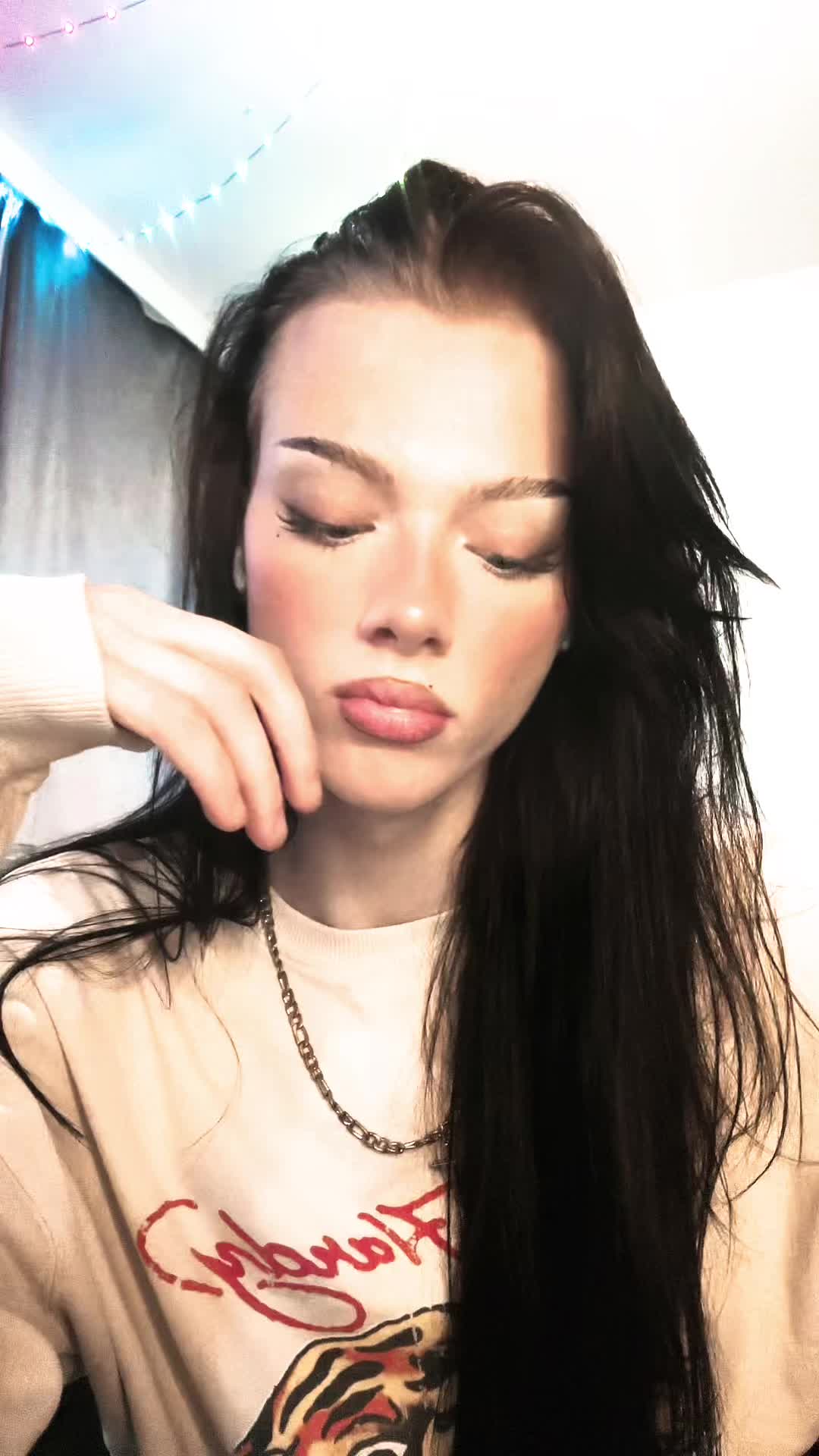 @Nikitakanervala