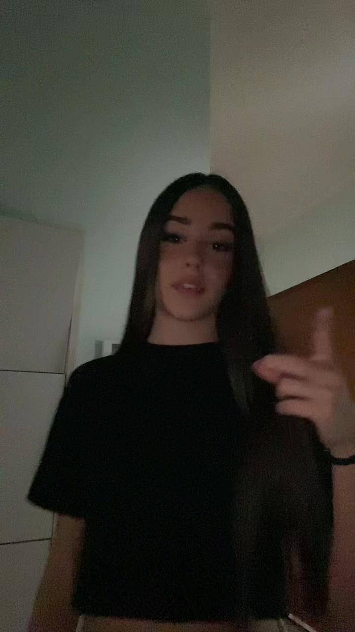 @𝓢𝓲𝓵𝓿𝓲
