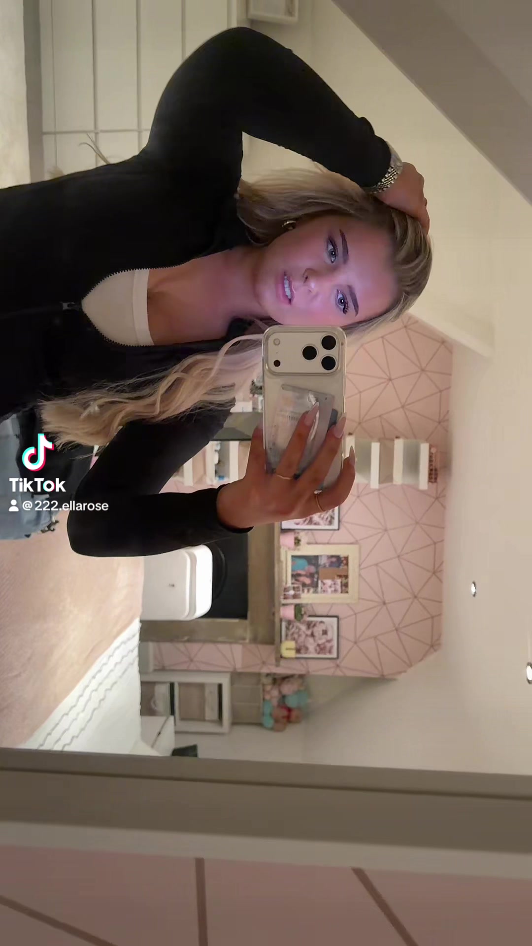 @😜