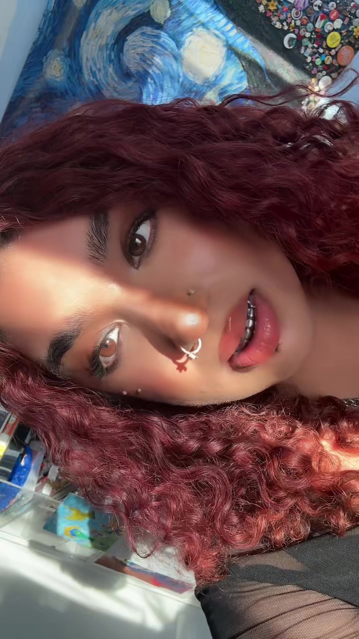 @Maalaxh