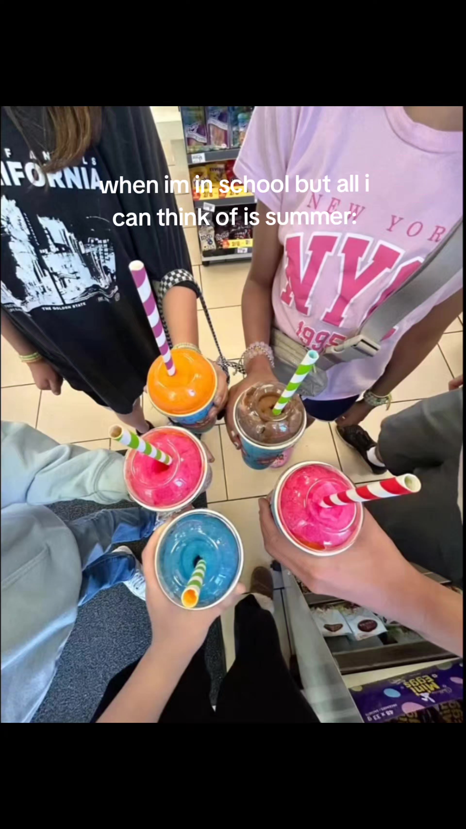 @𝑢𝑟𝑓𝑎𝑣𝑣_𝐿𝑖𝑙𝑦𝑦💋