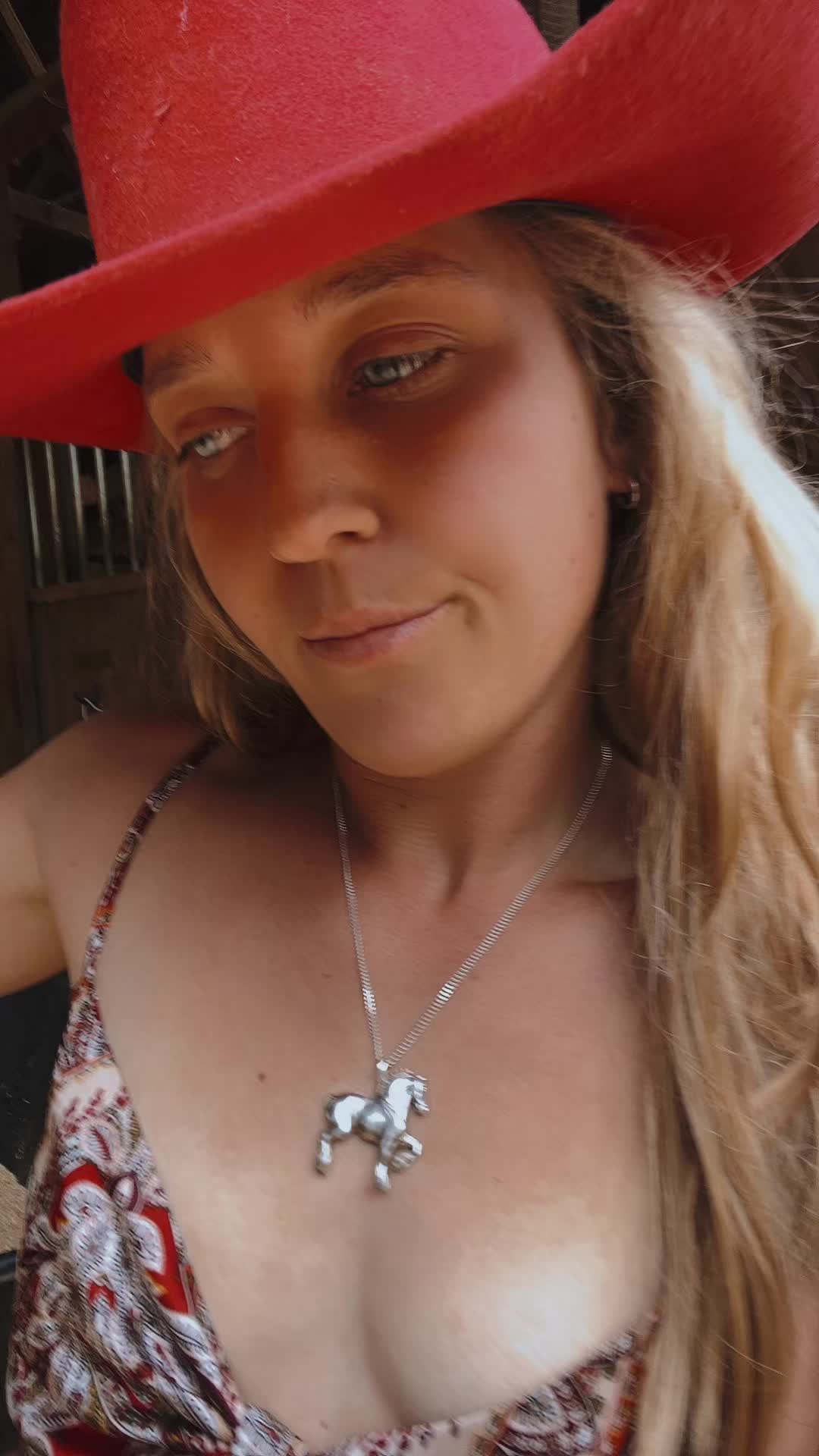 @missstallgirl