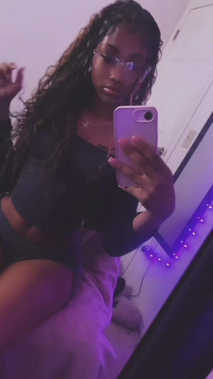 @🐐👸🏽