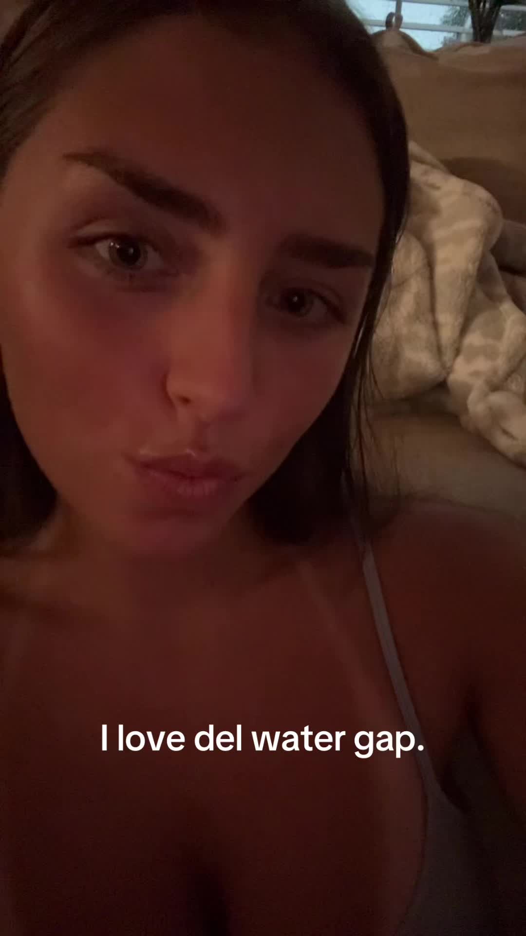 @😮&zwj;💨