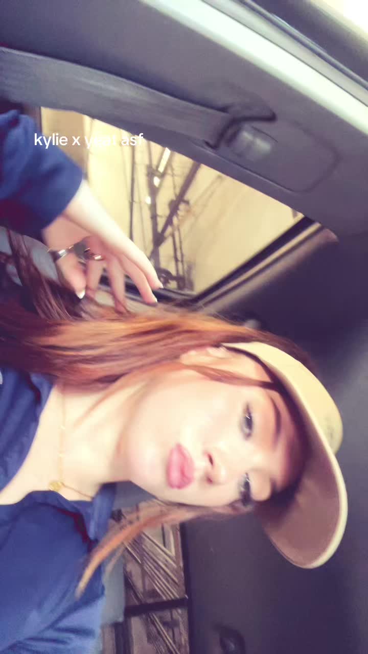@emilie⭑♱