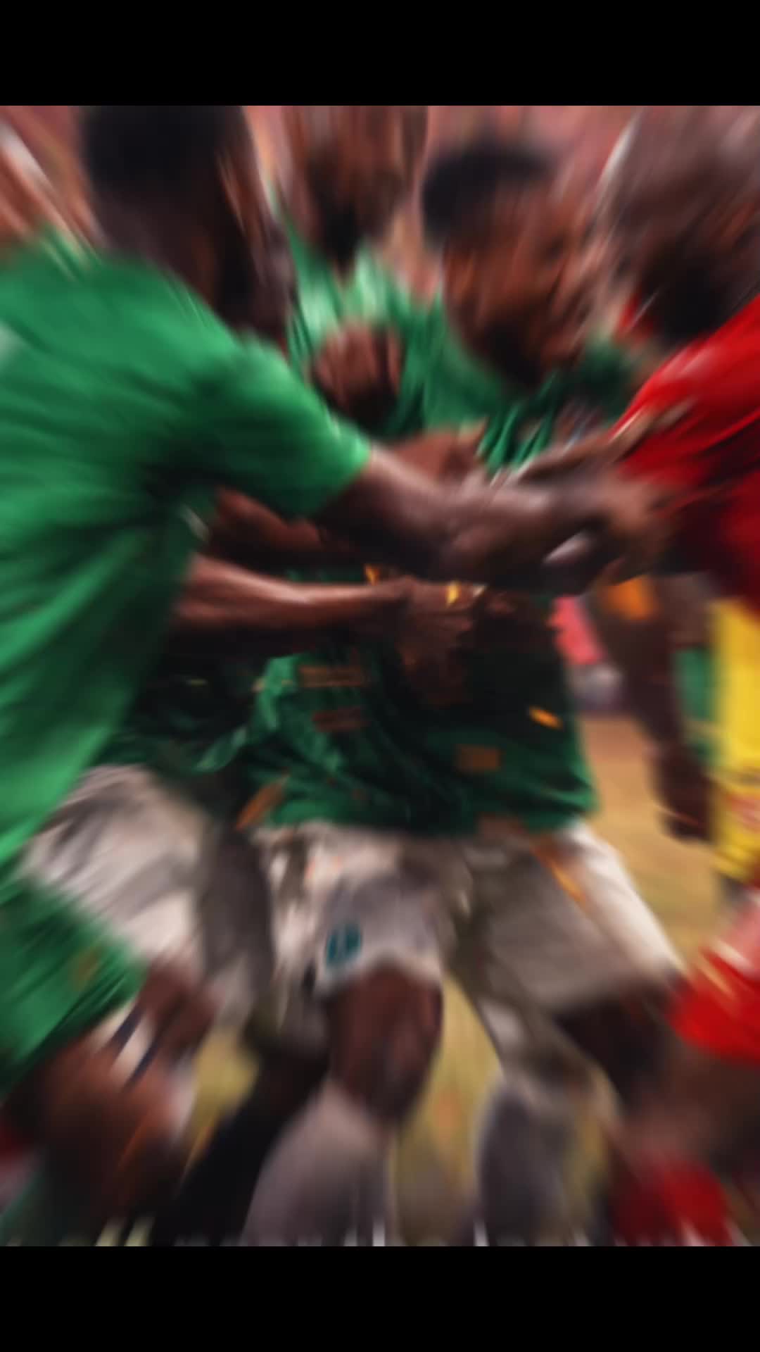 @FOOTYFANATIXX
