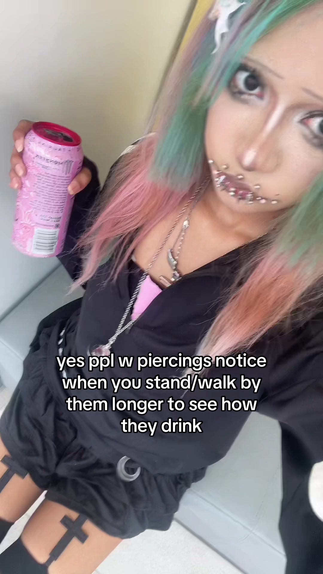 @jet 🦴🐾
