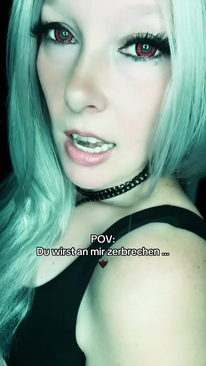 @MrsPuckiii 😈