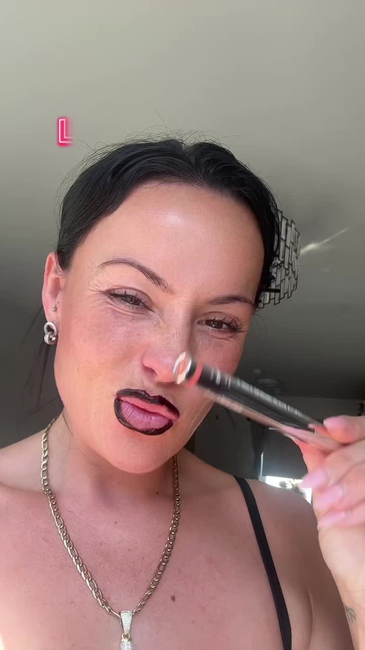 @holliedolli94shopsugc0