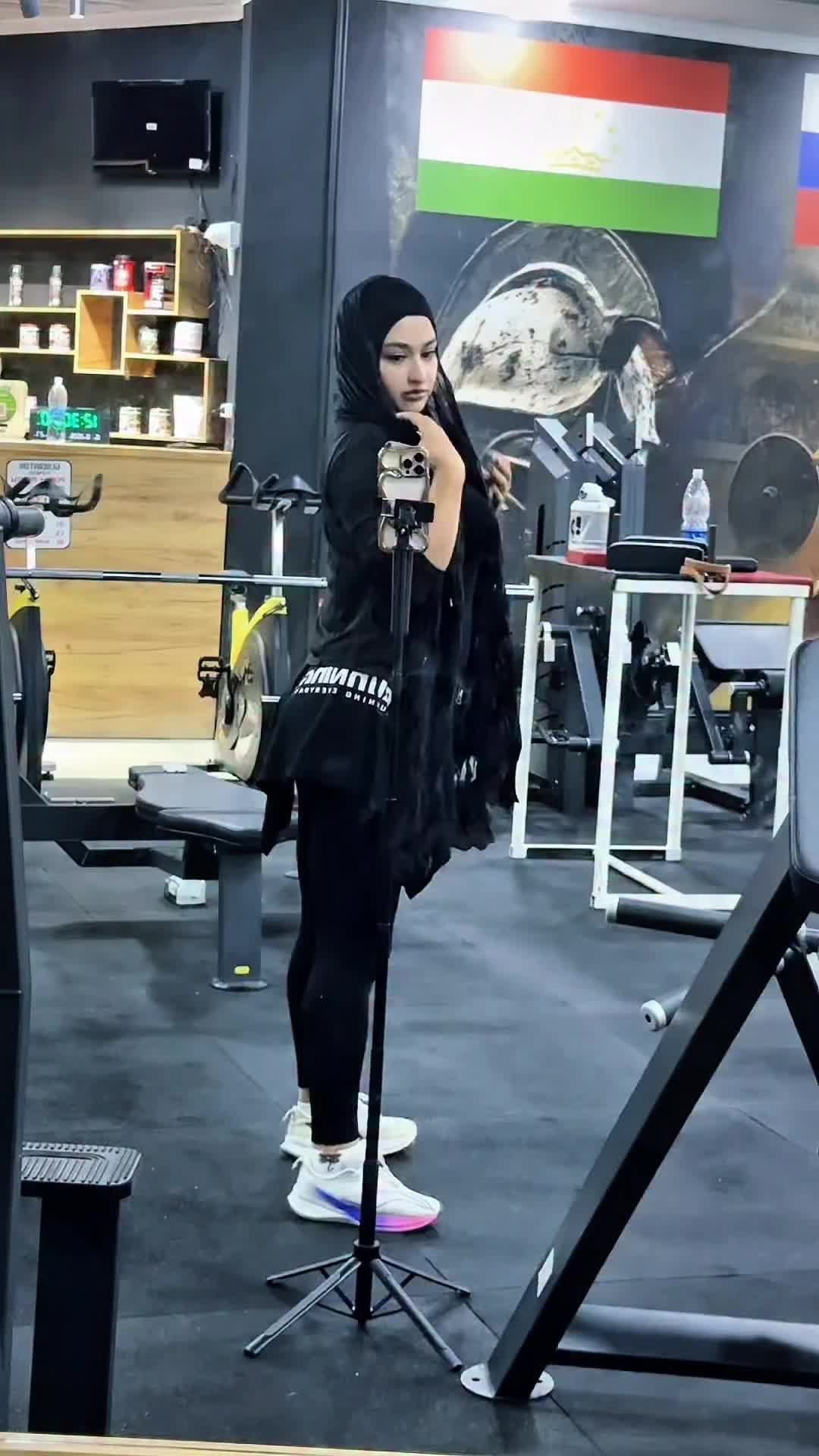 @๐๐๐ฌ๐ซ๐ข๐ง๐ฅท๐ช