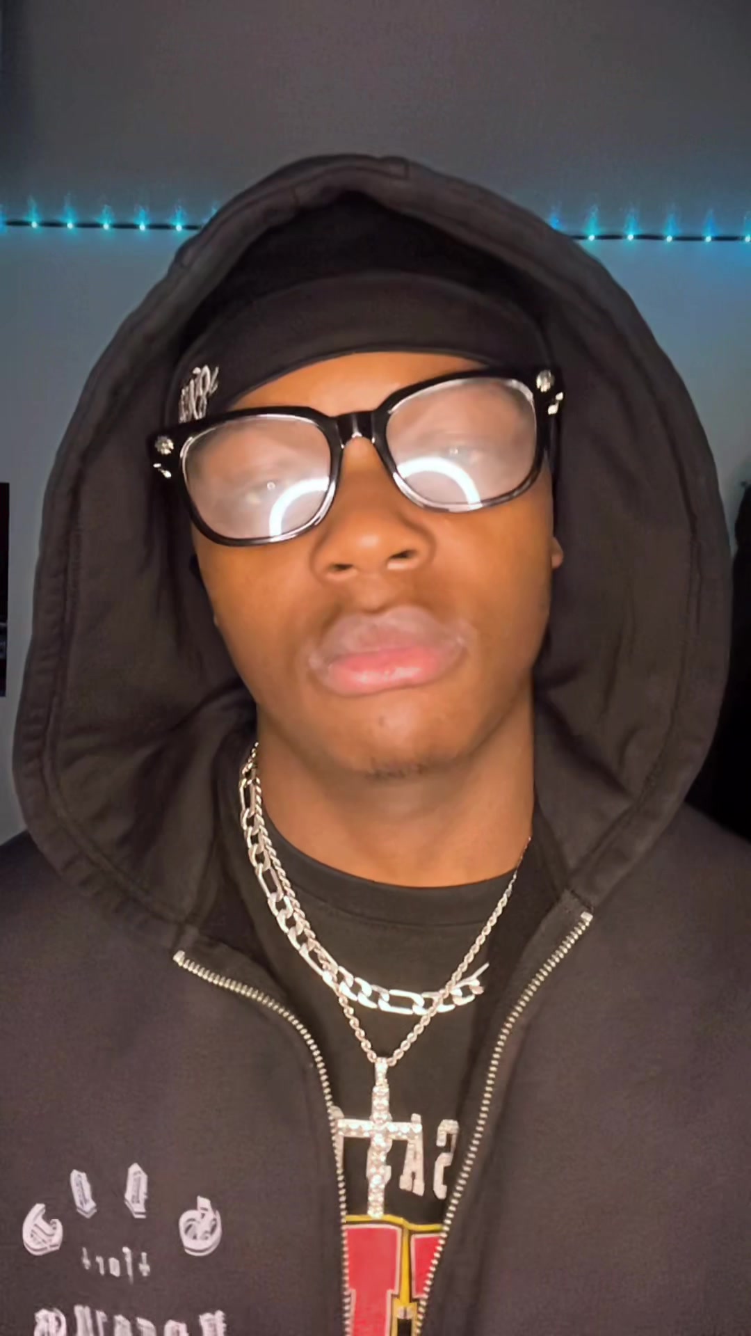 @Ronald🥷🏾.