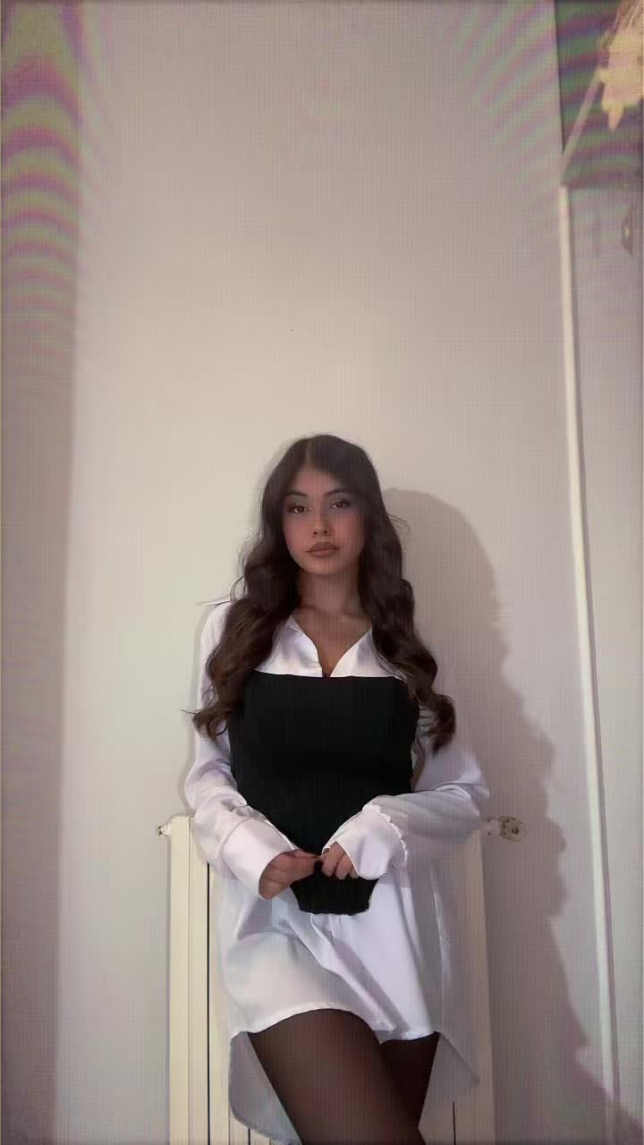 @_auroradauria_