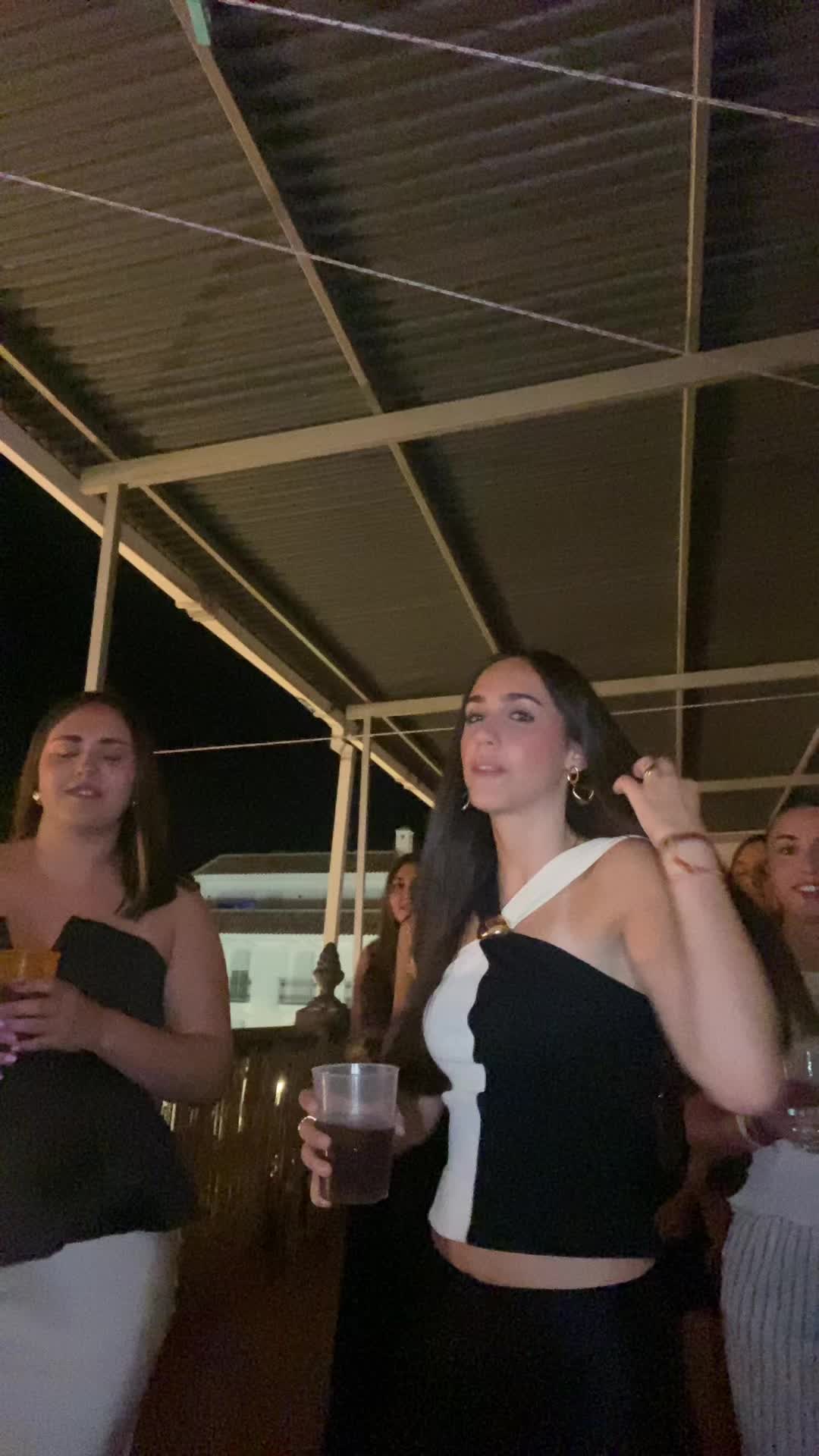 @lucía.