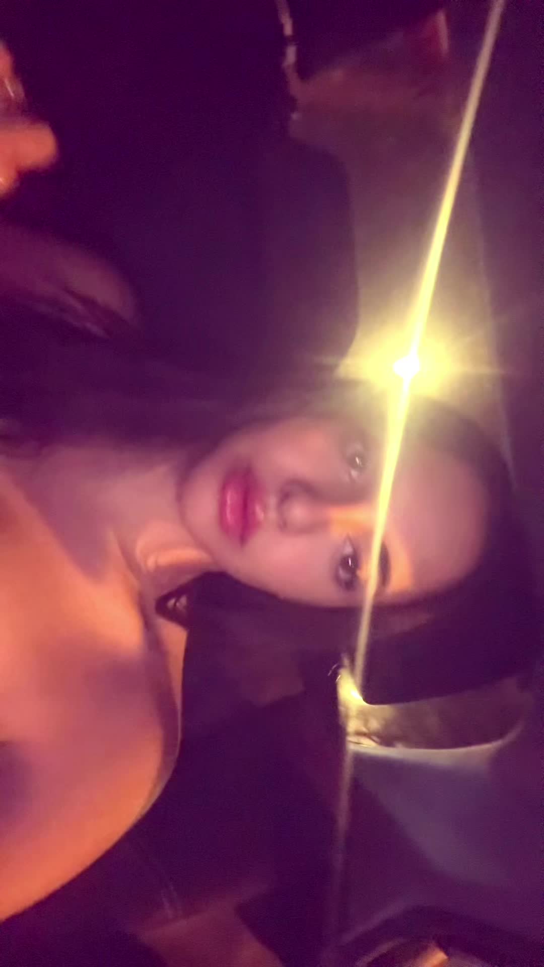 @Nouni