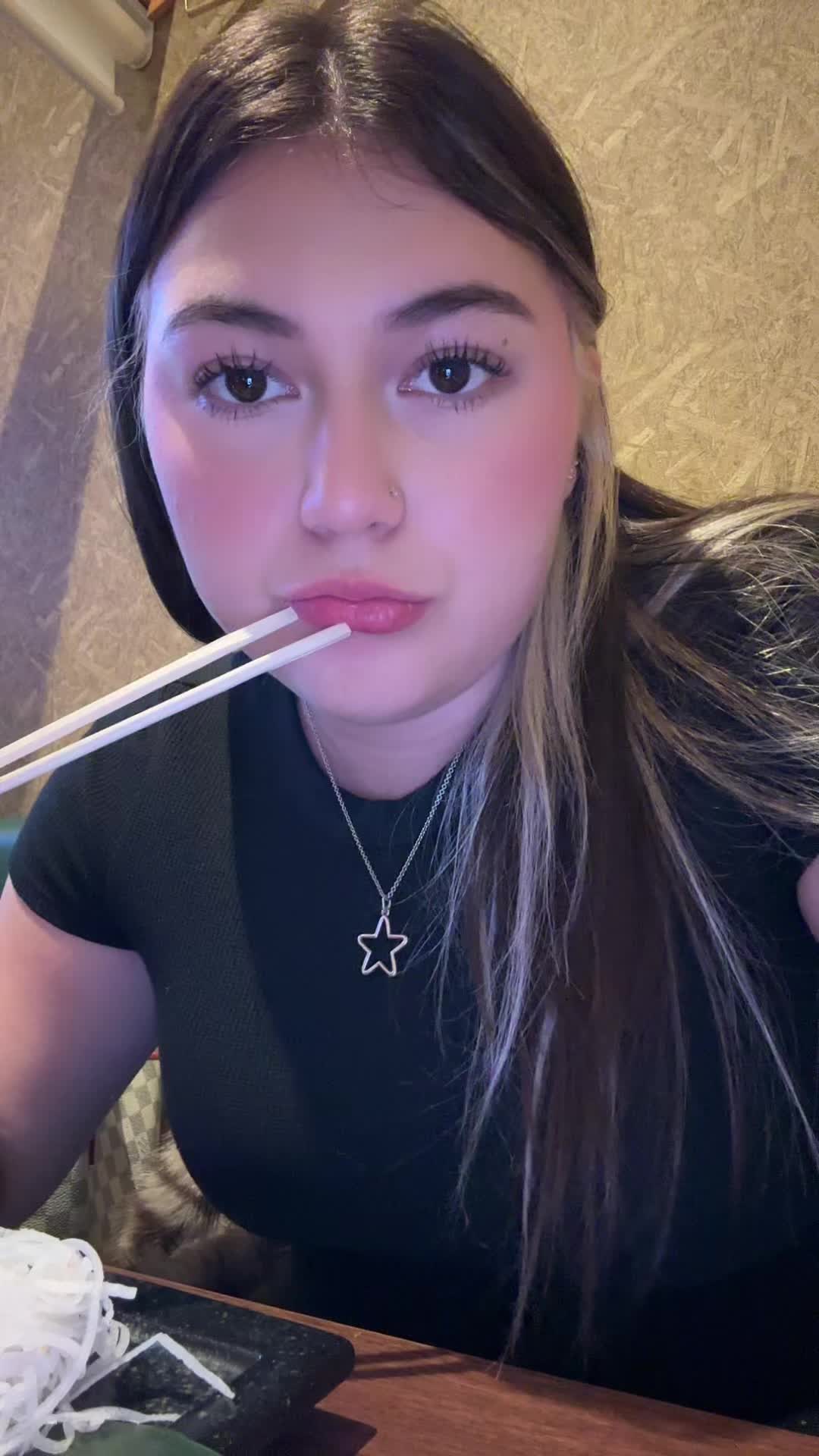 @katiejannelle