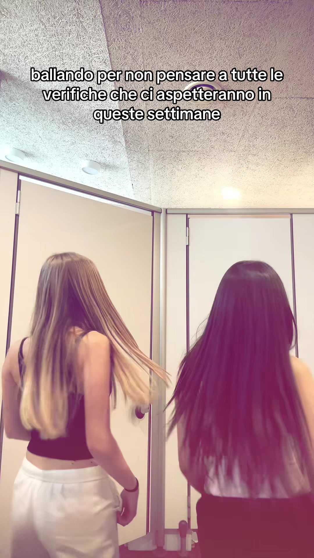 @nicole👻💕