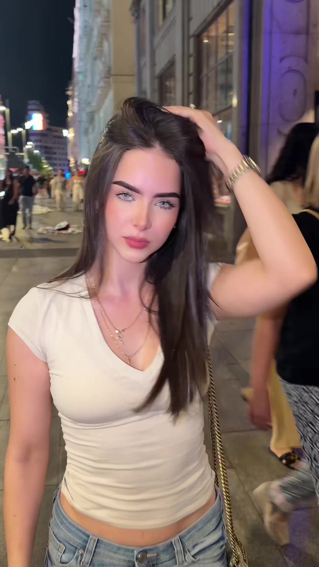 @Sabrina salvatierra👀