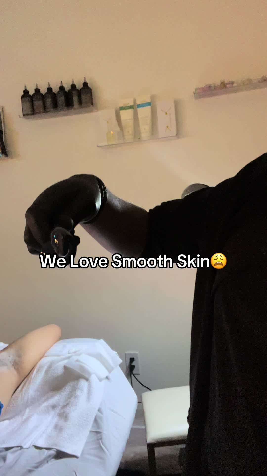 @Facial Expressions LLC💛🖤