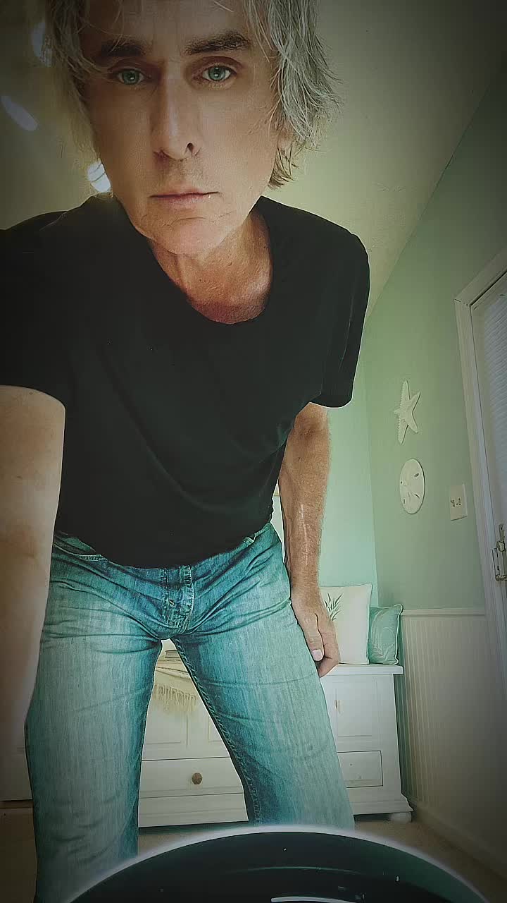 @JonnyOcean