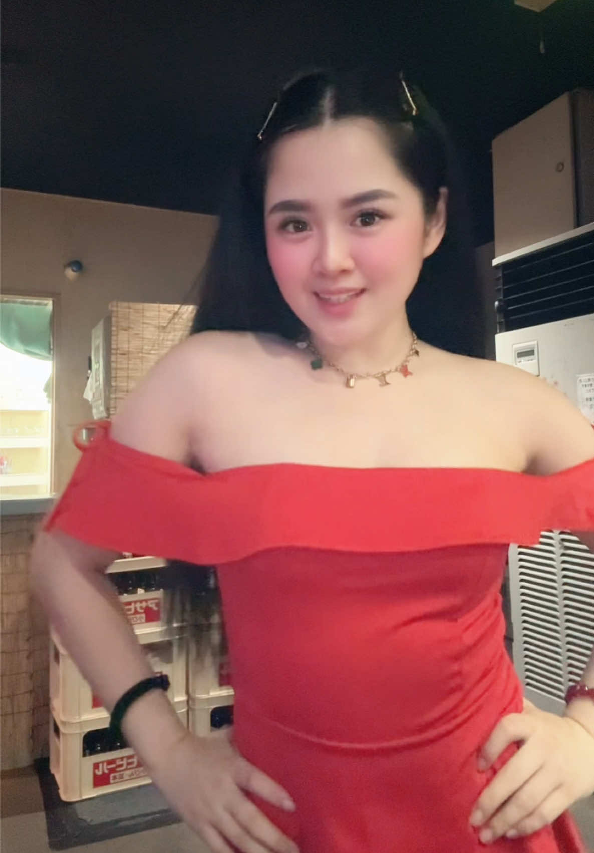 @@joanbasa_ on IG