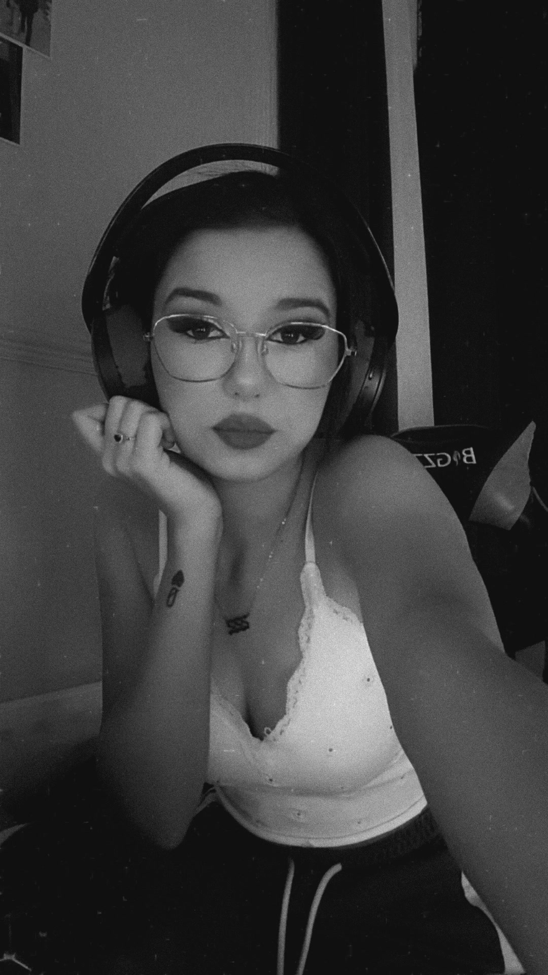 @Zenaida🤍