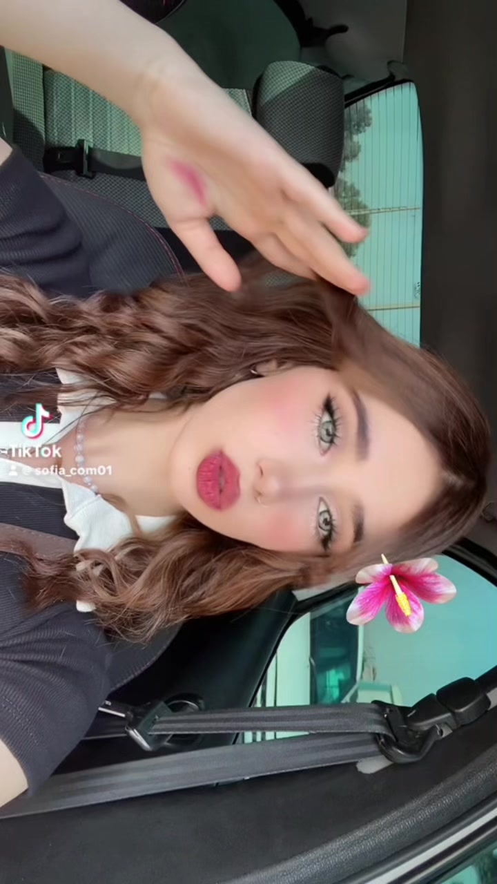 @Sofia