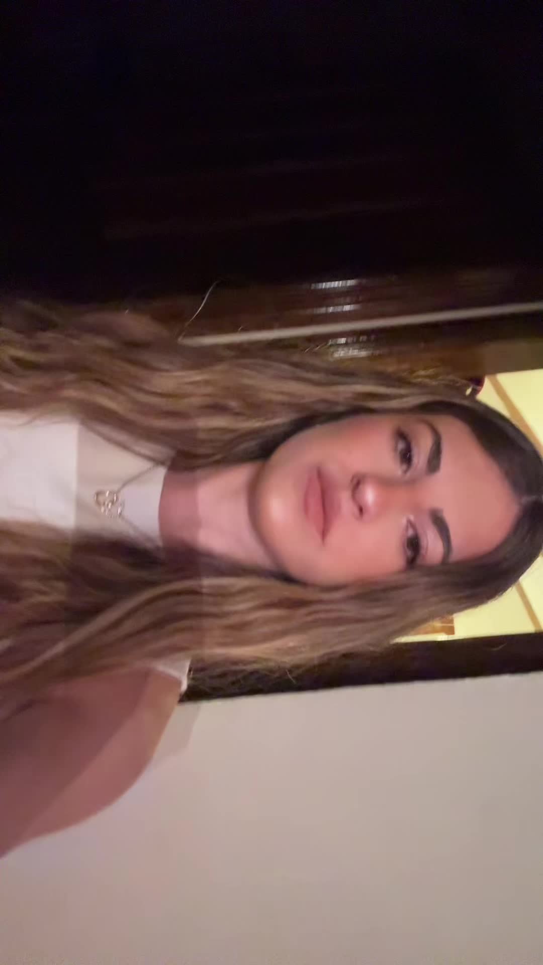 @𝒞