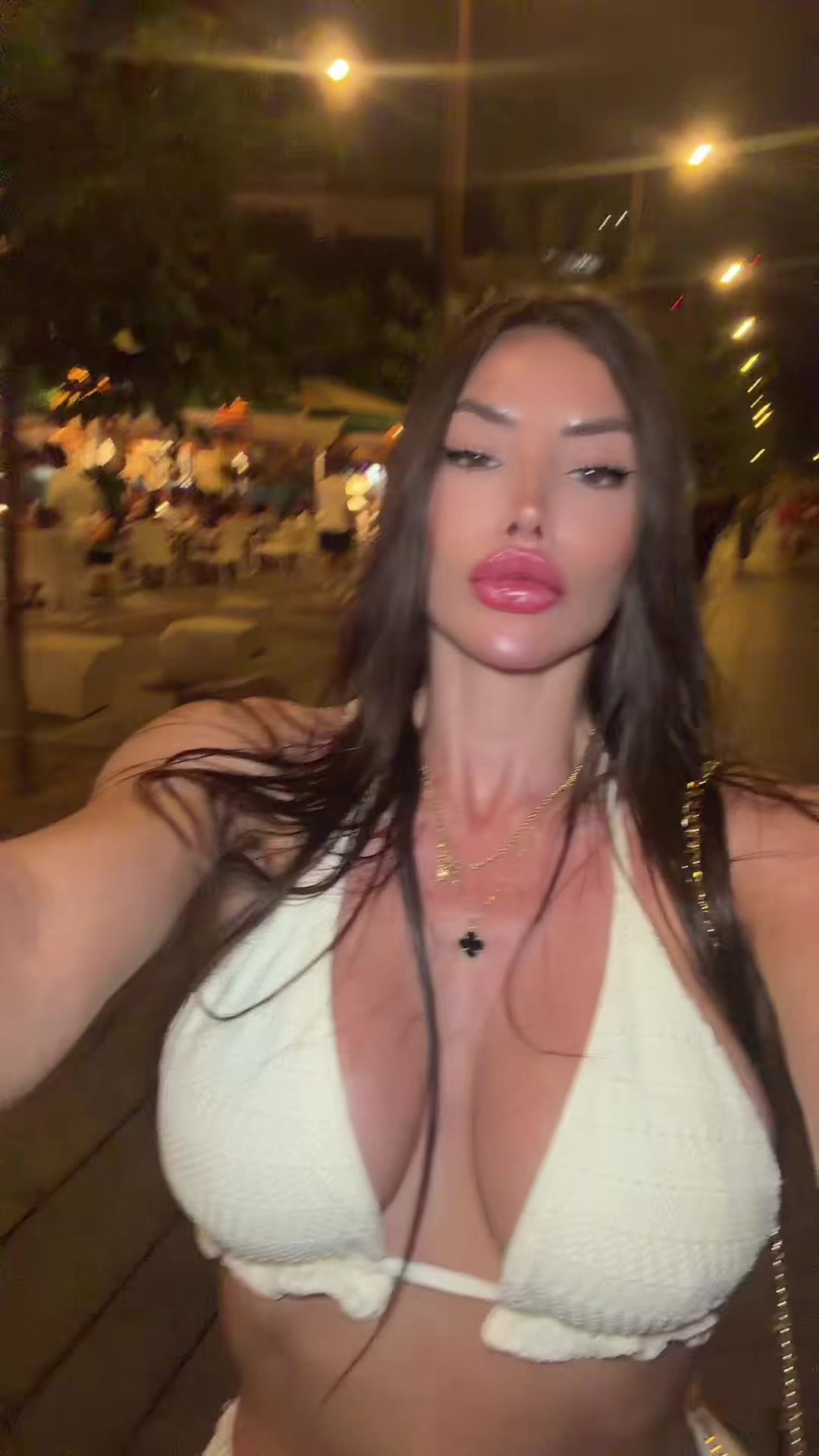 @alejandralai00