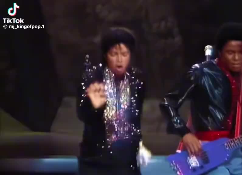 @Goldie333💜🎀♋️SKSH💖👑🌹✨️