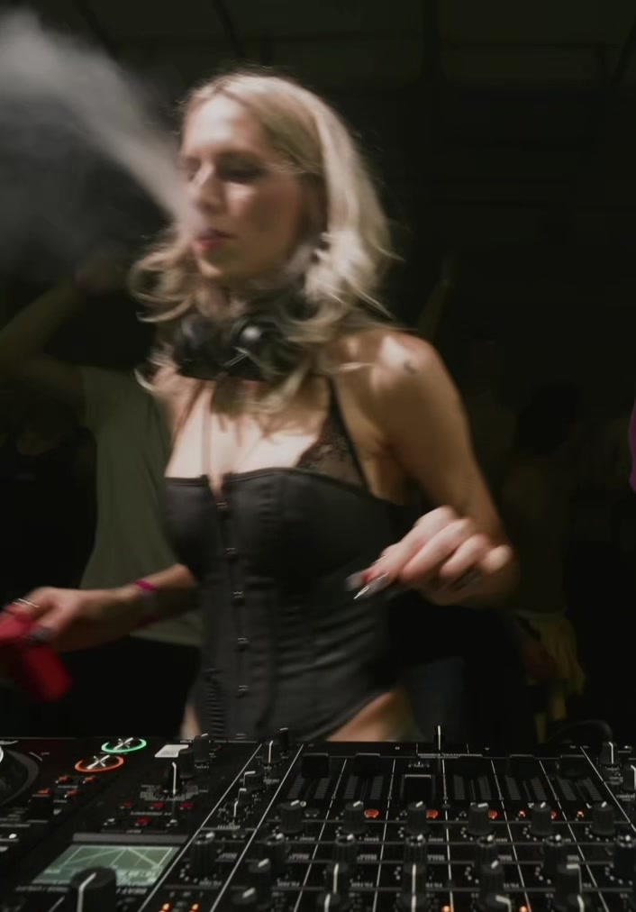 @Technokool