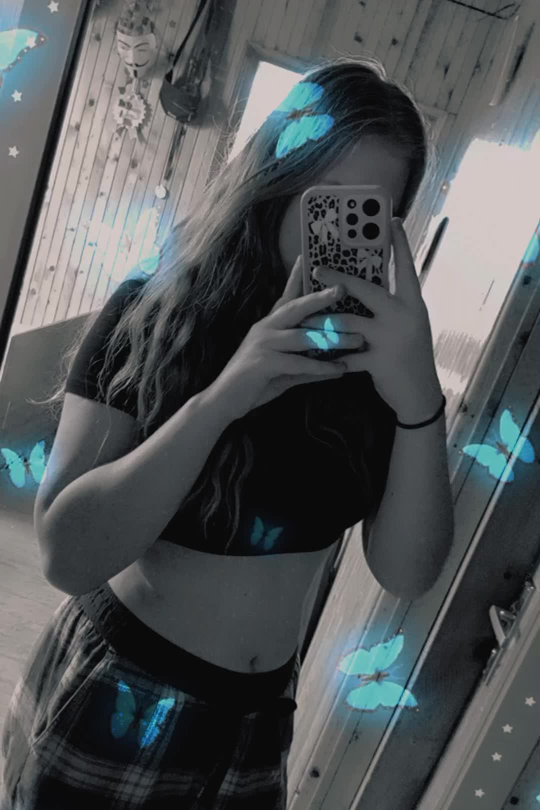 @✨👻Klusā_meitene✨👻